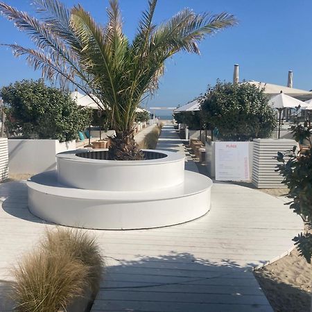 Appartement Met Zicht Op Zee Knokke-Heist Bagian luar foto