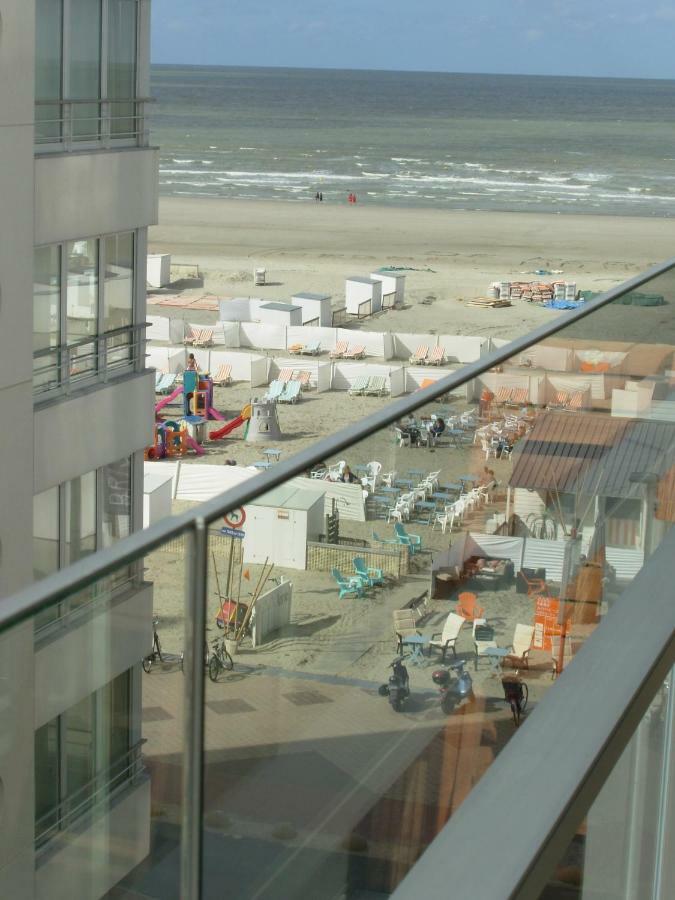 Appartement Met Zicht Op Zee Knokke-Heist Bagian luar foto